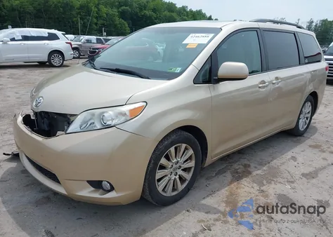 2014 Toyota Sienna Xle 7 Passenger from USA, damaged, VIN 5TDDK3DC2ES086353